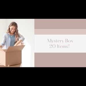Mystery Box!! 20 Items!